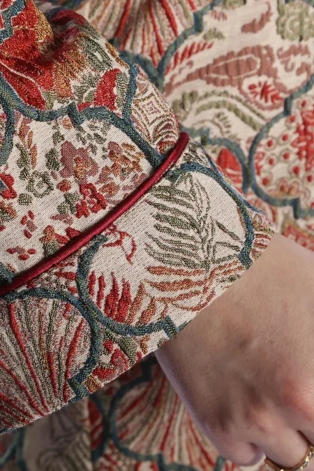 OTTOMAN JACQUARD CEKET Model Jakarlı Otantik Osmanlı Desenli Kısa Kemerli Ceket